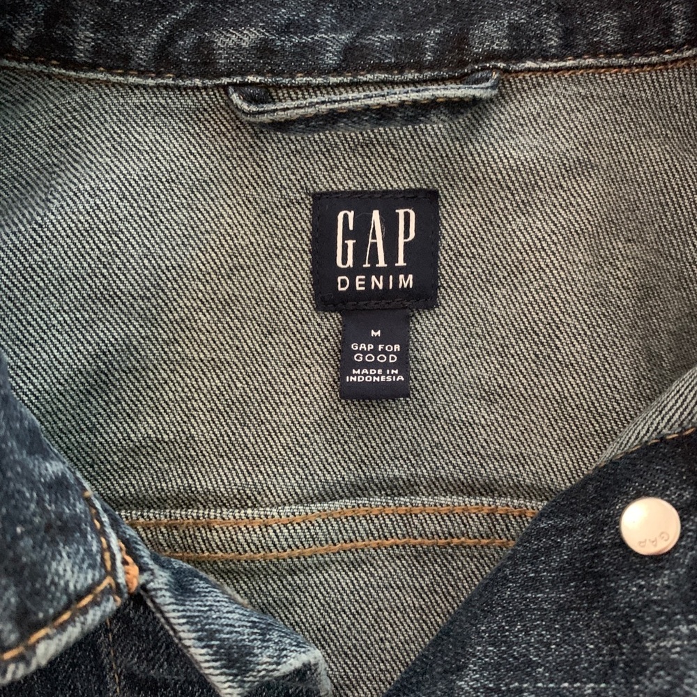 Gap Jean Jacket. Medium. - image 3